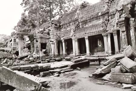 Porte Sud d'Angko Thom.. Cambodge - Sites & Monuments - 